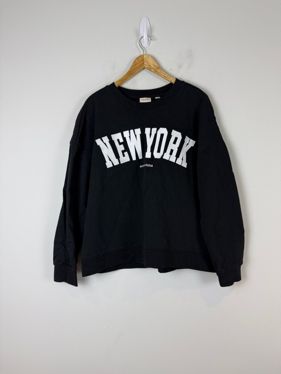 Scotch & Soda Tops - Scotch & Soda Black Crewneck  New York Sweatshirt